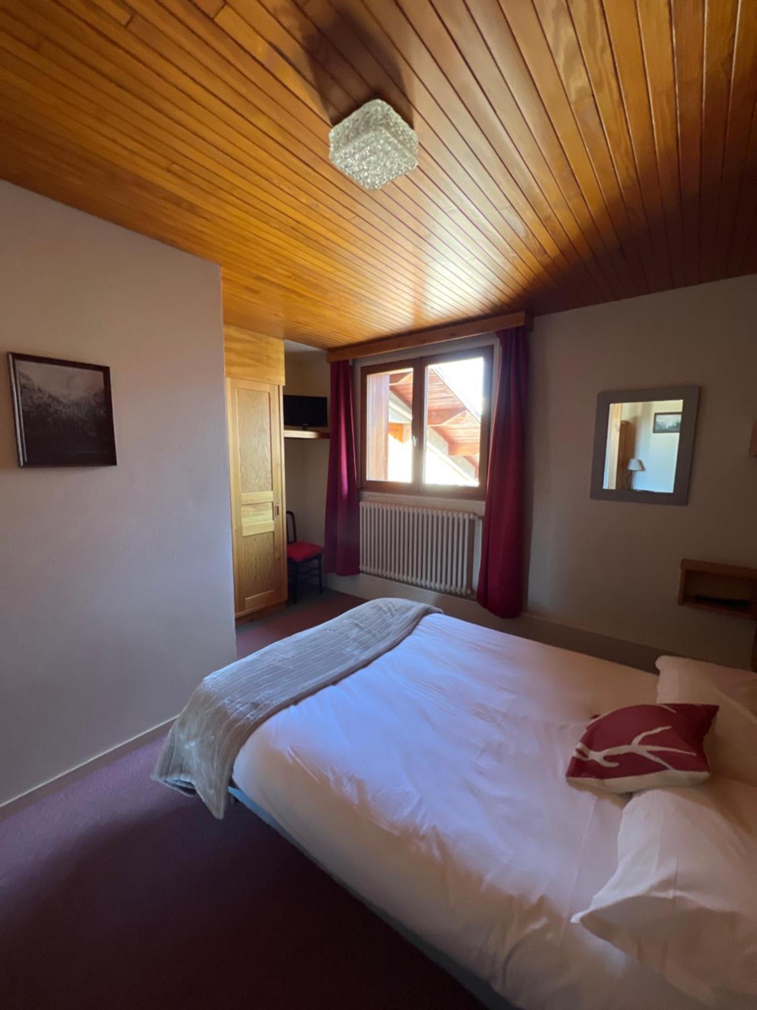 Hotel Restaurant La Pendine Les Pres Zewnętrze zdjęcie
