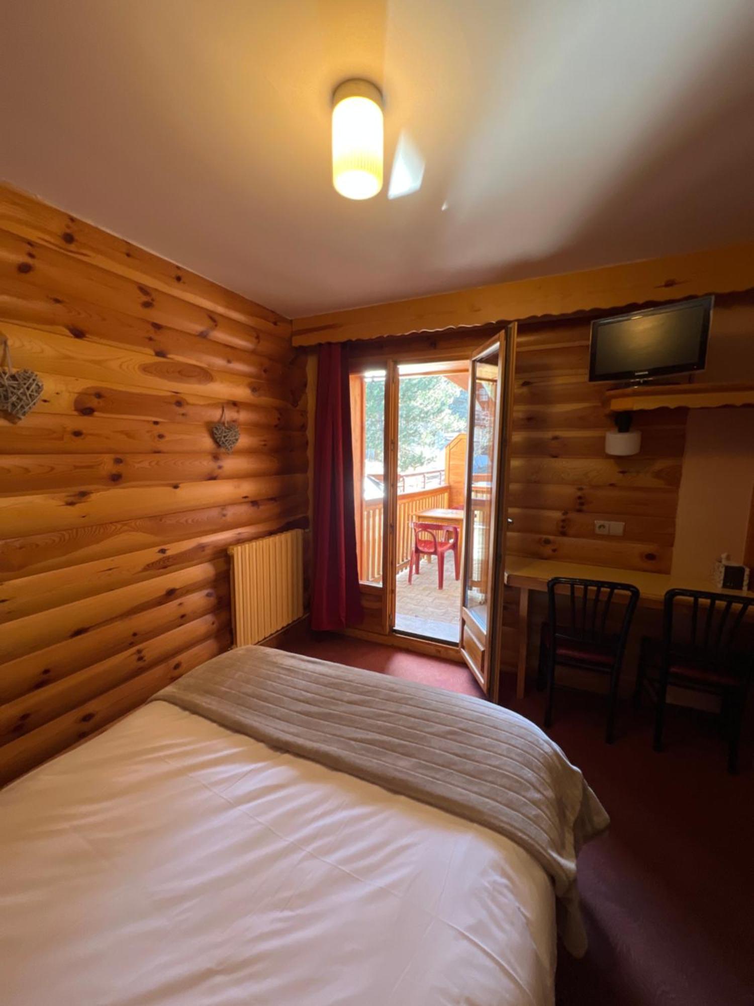 Hotel Restaurant La Pendine Les Pres Zewnętrze zdjęcie